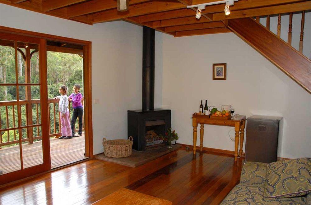 Nirvana Spiritual Retreat Gloucester Eksteriør bilde